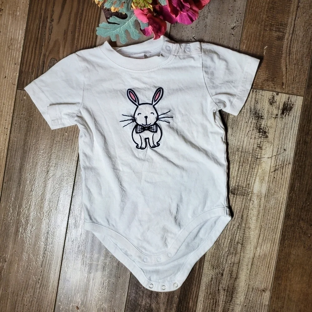 Gymboree Embroidered Baby Bunny Easter Onesie White 100% Cotton EUC Size 18-24m